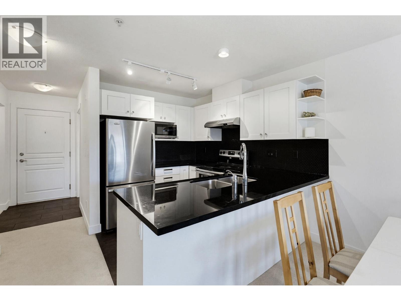 213 738 E 29th Avenue, Vancouver, British Columbia  V5V 0B6 - Photo 8 - R3156751