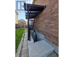 LOWER - 133 THE QUEENSWAY WAY, Barrie, Ontario