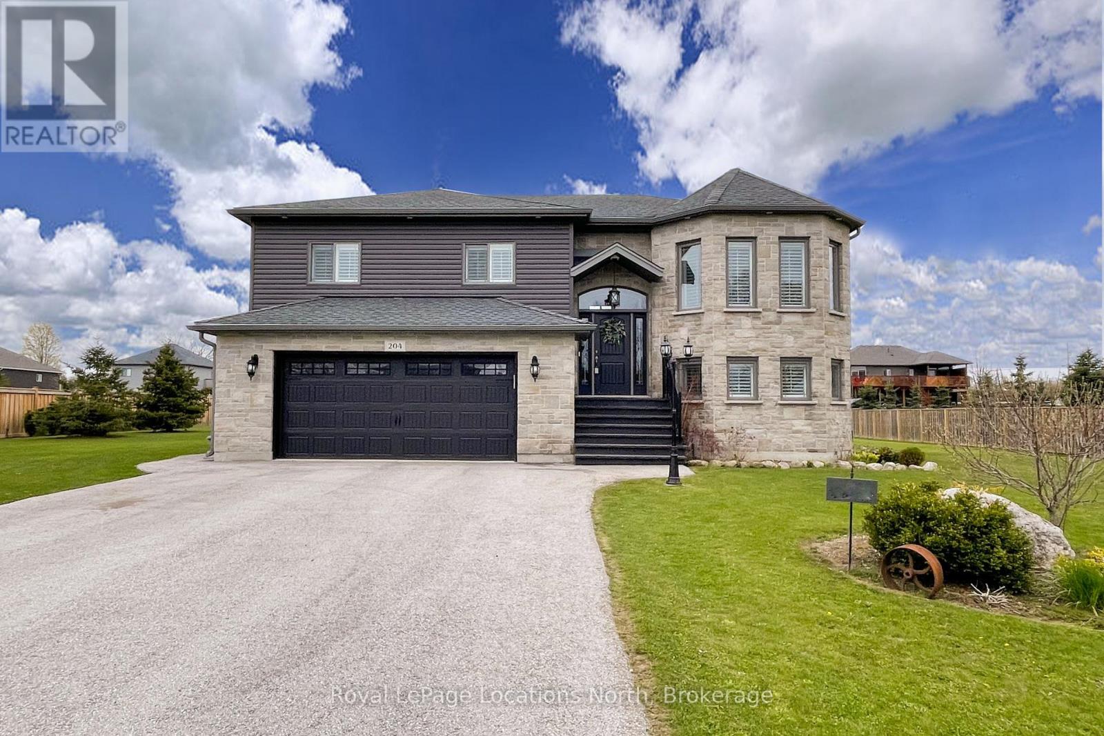 204 MACTAY DRIVE, Chatsworth, Ontario