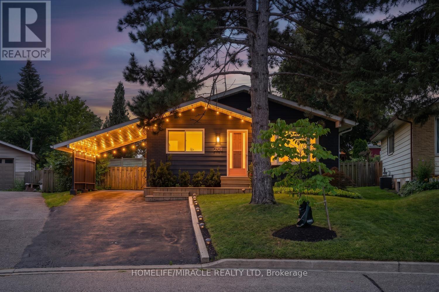 2108 FALMOUTH TERRACE, Burlington, Ontario