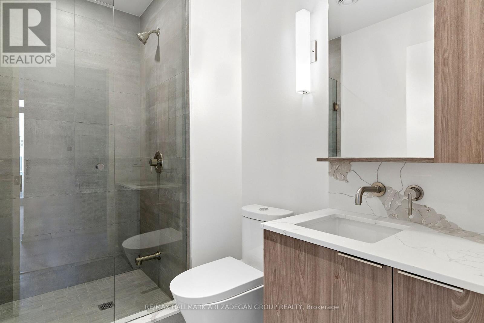 2102 - 110 Broadway Avenue, Toronto, Ontario  M4P 1V7 - Photo 18 - C13661114