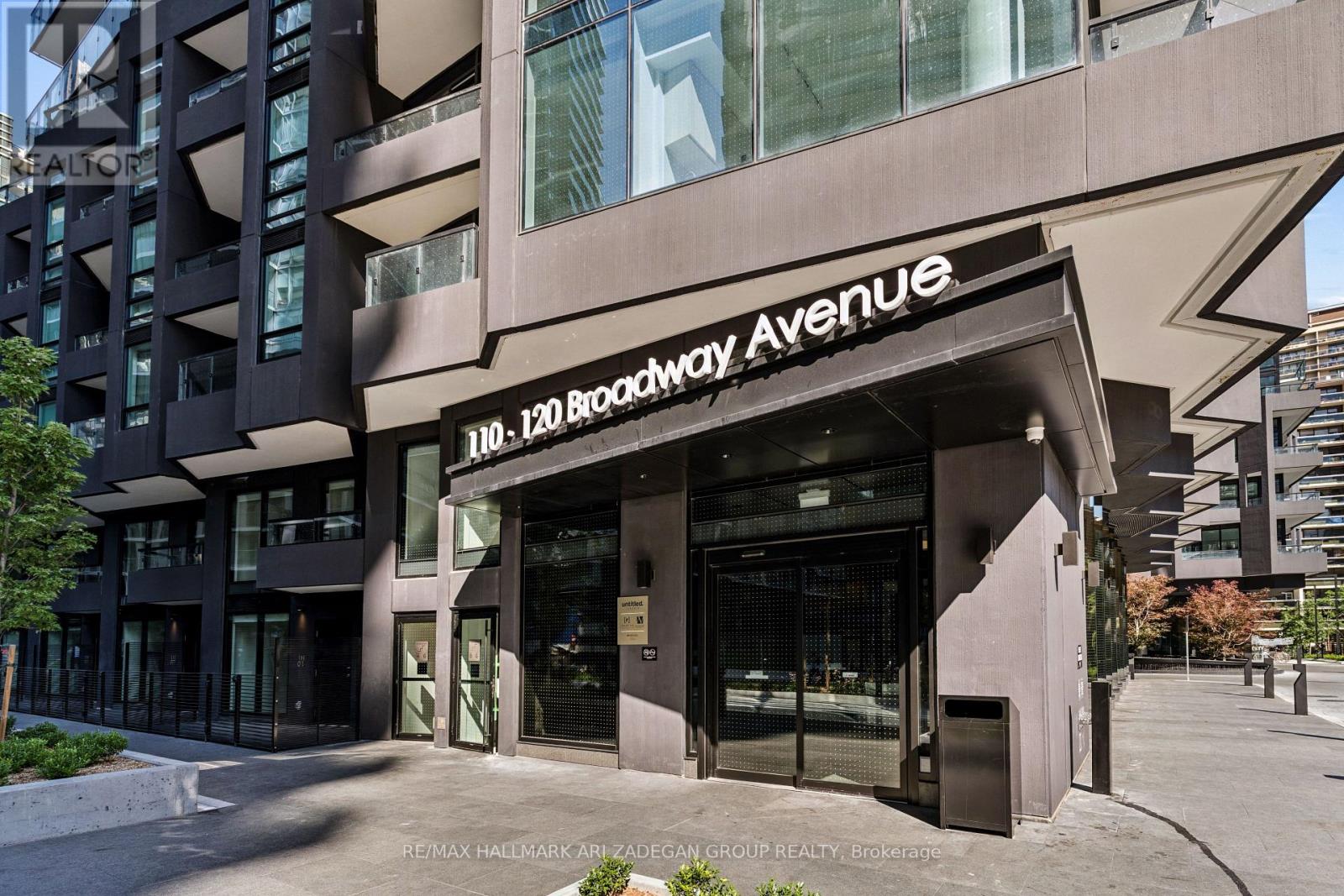 2102 - 110 BROADWAY AVENUE