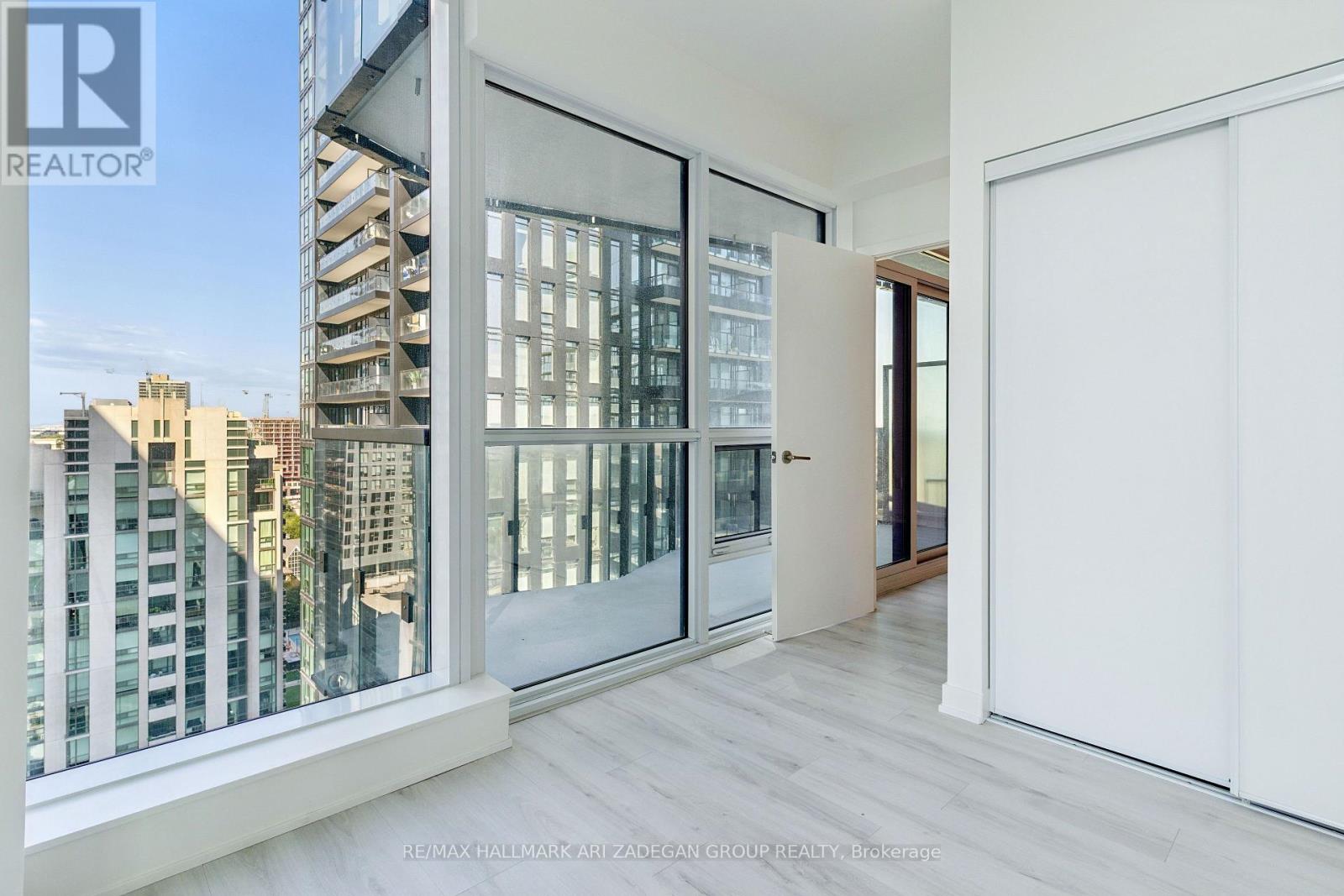 2102 - 110 Broadway Avenue, Toronto, Ontario  M4P 1V7 - Photo 28 - C13661114