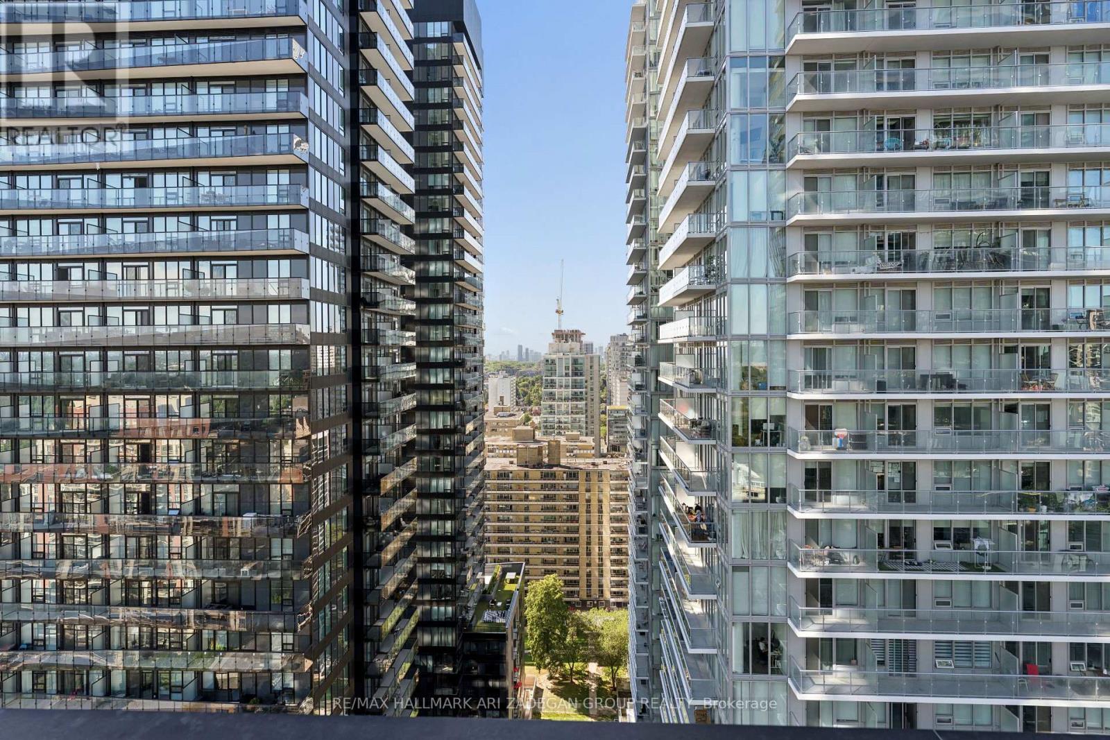 2102 - 110 Broadway Avenue, Toronto, Ontario  M4P 1V7 - Photo 32 - C13661114