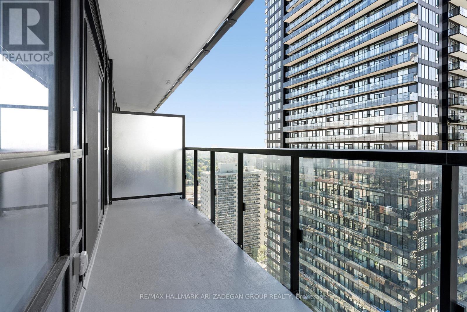 2102 - 110 Broadway Avenue, Toronto, Ontario  M4P 1V7 - Photo 31 - C13661114