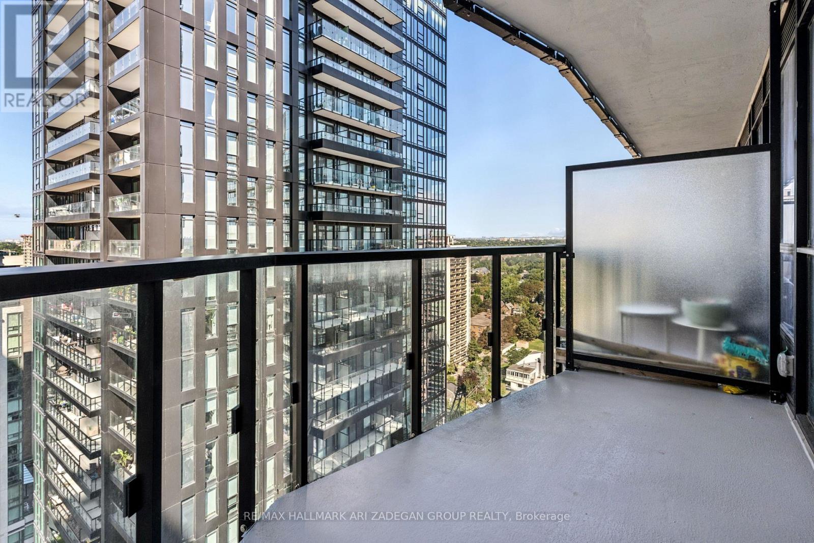 2102 - 110 Broadway Avenue, Toronto, Ontario  M4P 1V7 - Photo 37 - C13661114