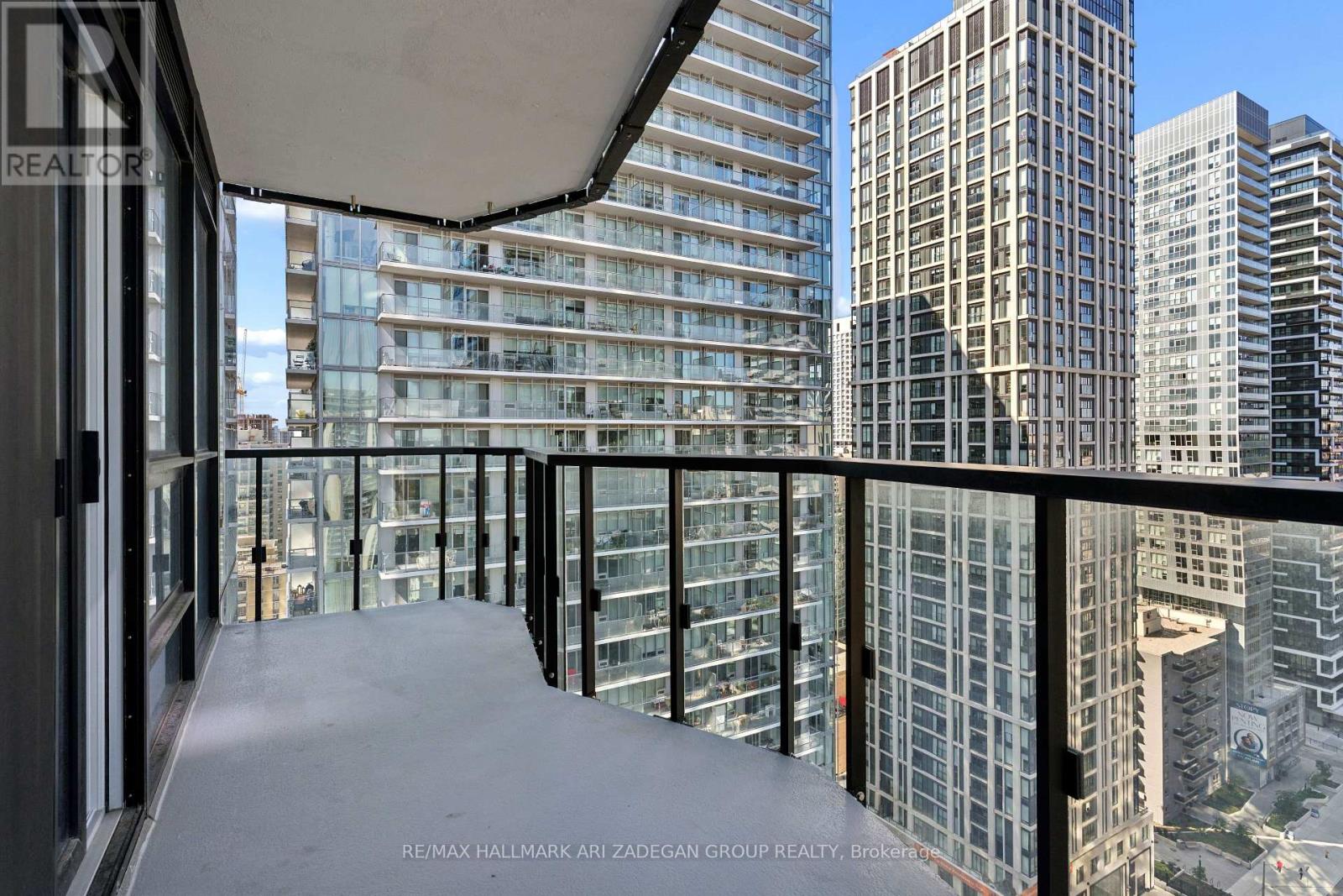 2102 - 110 Broadway Avenue, Toronto, Ontario  M4P 1V7 - Photo 36 - C13661114