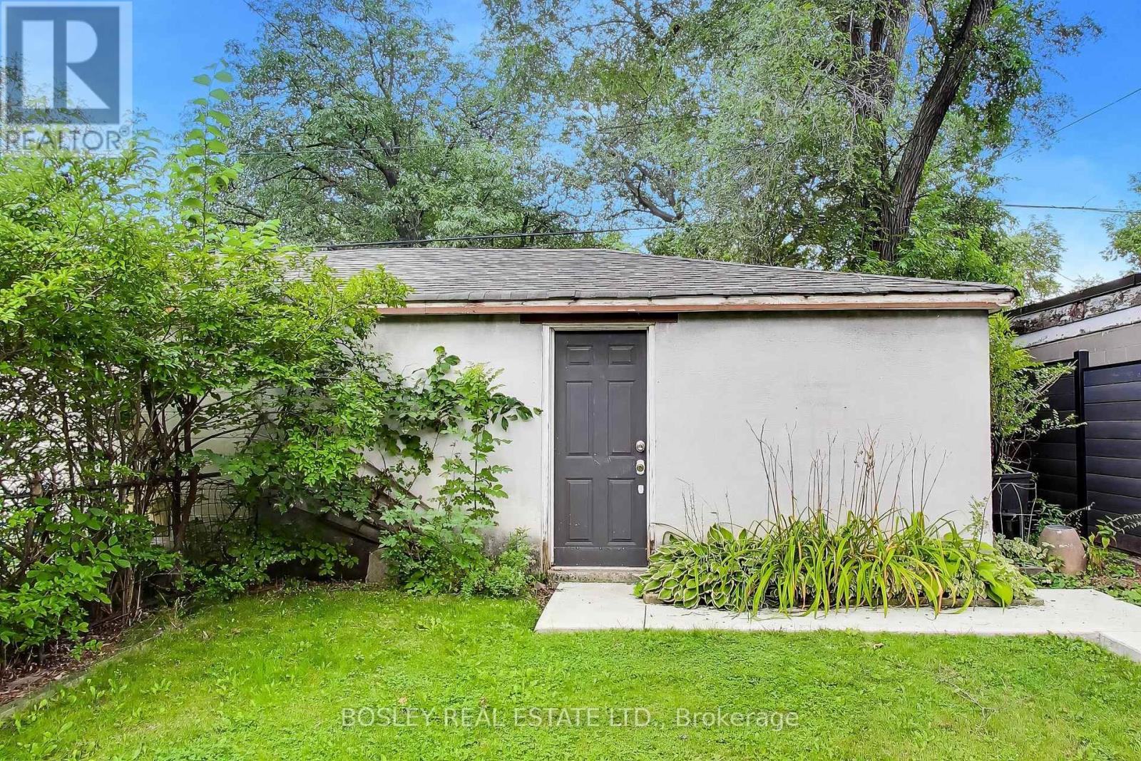 7 Norwood Road, Toronto, Ontario  M4E 2R9 - Photo 14 - E13687766