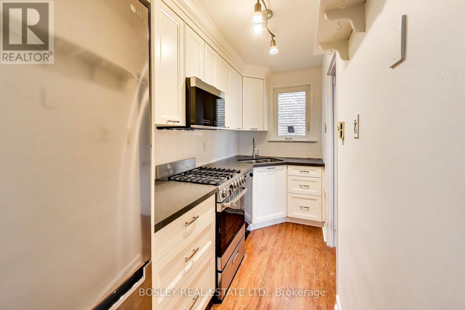 7 Norwood Road, Toronto, Ontario  M4E 2R9 - Photo 5 - E13687766