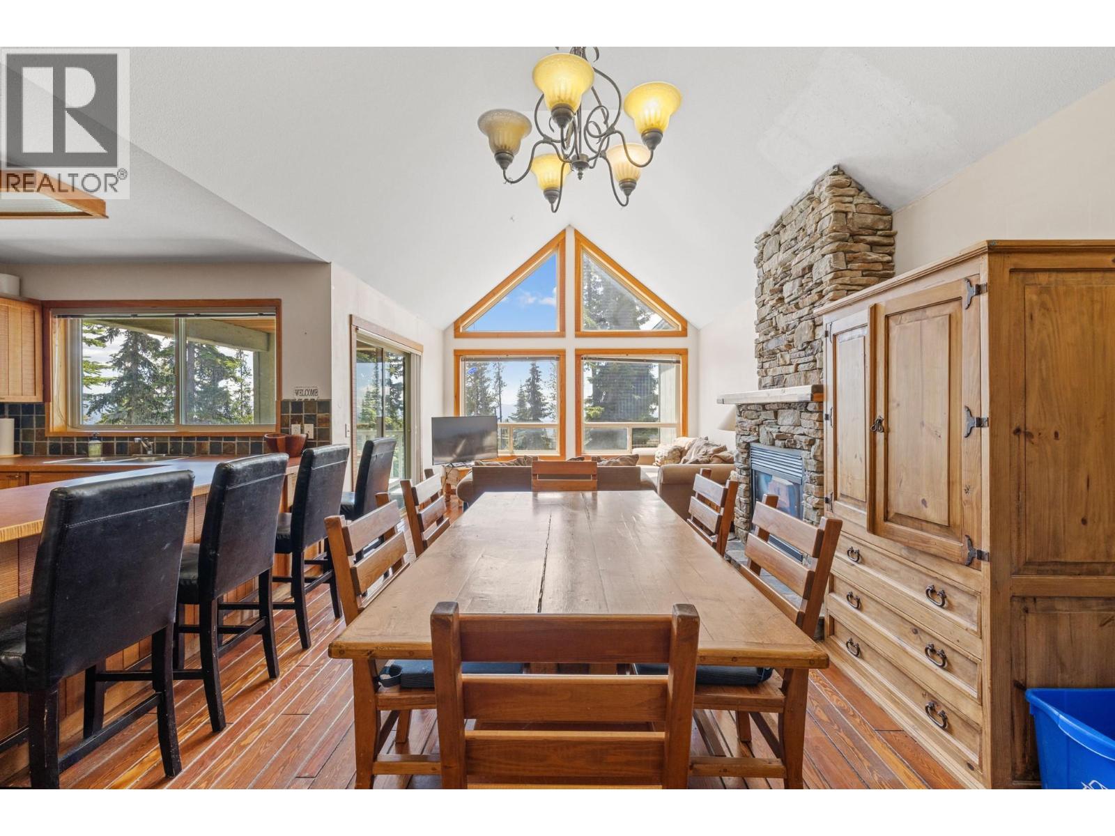 4879a Snowpines Road, Big White, British Columbia  V1P 1P3 - Photo 2 - 10390757