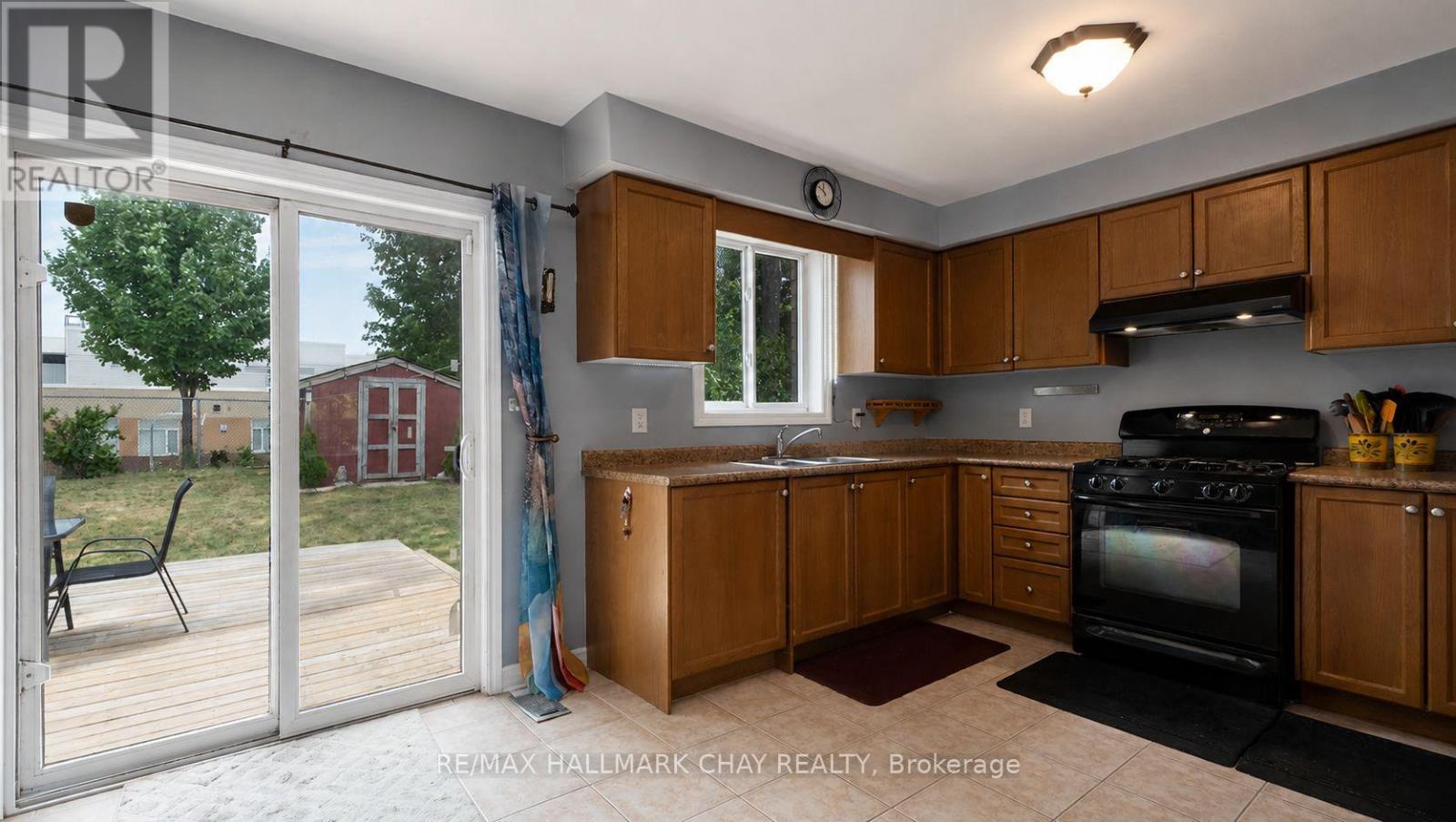 139 Wawinet Street, Midland, Ontario  L4R 5A9 - Photo 14 - S13684630