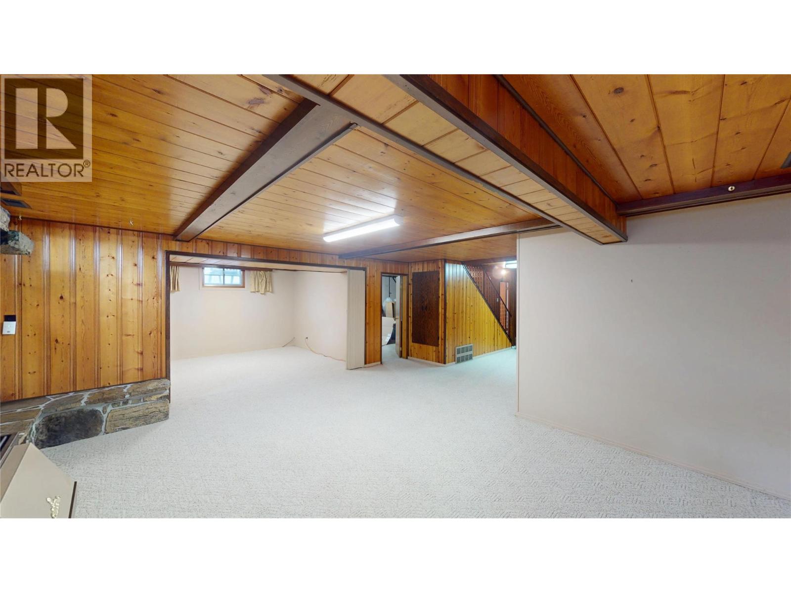 511 14th Avenue S, Cranbrook, British Columbia  V1C 2X9 - Photo 28 - 10391114