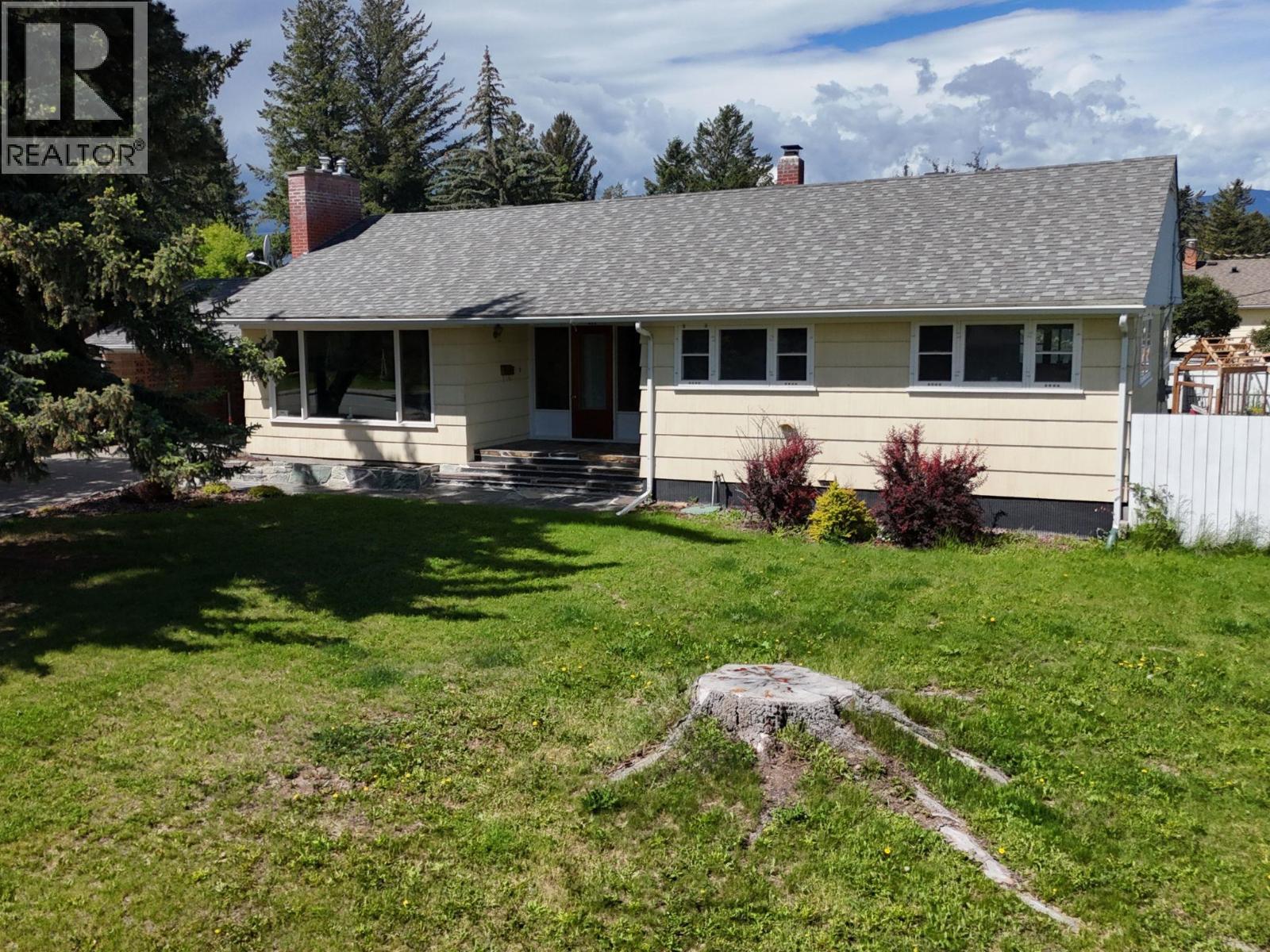 511 14th Avenue S, Cranbrook, British Columbia  V1C 2X9 - Photo 44 - 10391114