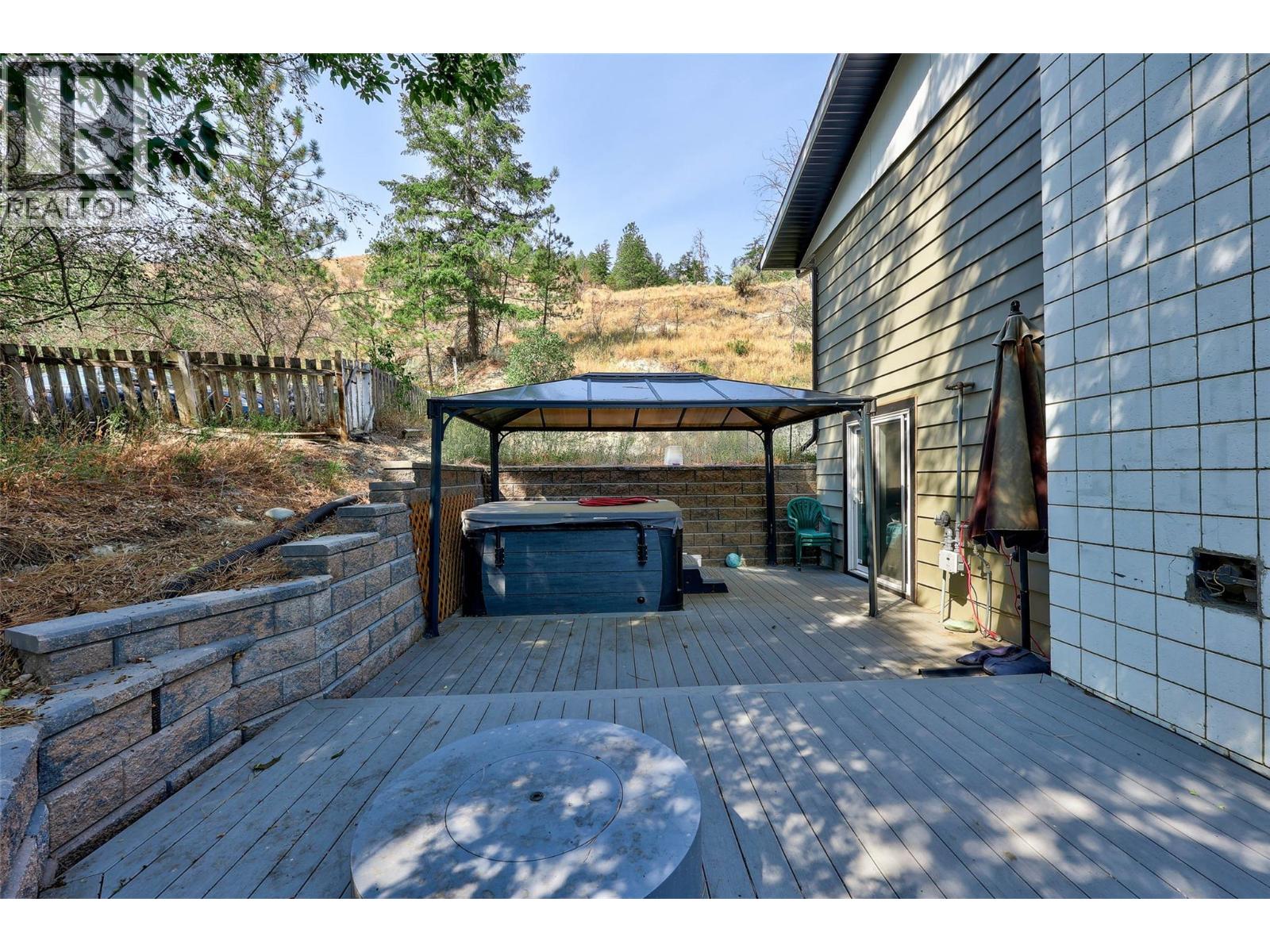 4326 Karindale Road, Kamloops, British Columbia  V2B 8N1 - Photo 39 - 10396894