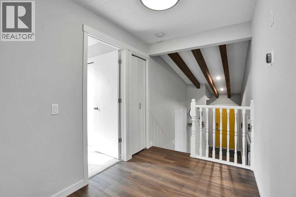 36 Coach Manor Rise Sw, Calgary, Alberta  T3H 1C4 - Photo 15 - A2336519