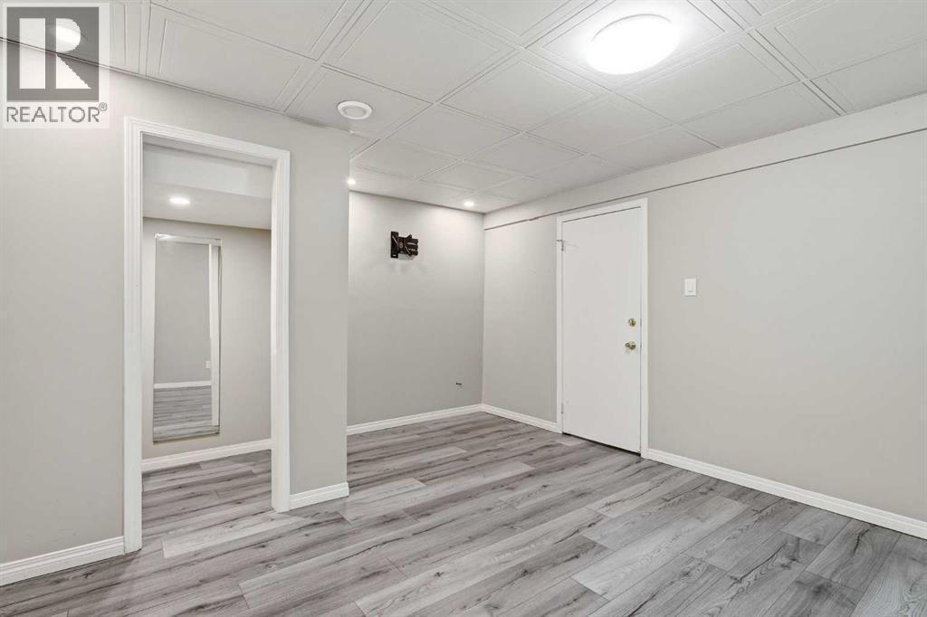 251 Erin Woods Drive SE, Calgary, Alberta  T2Z 2V8 - Photo 28 - A2337046