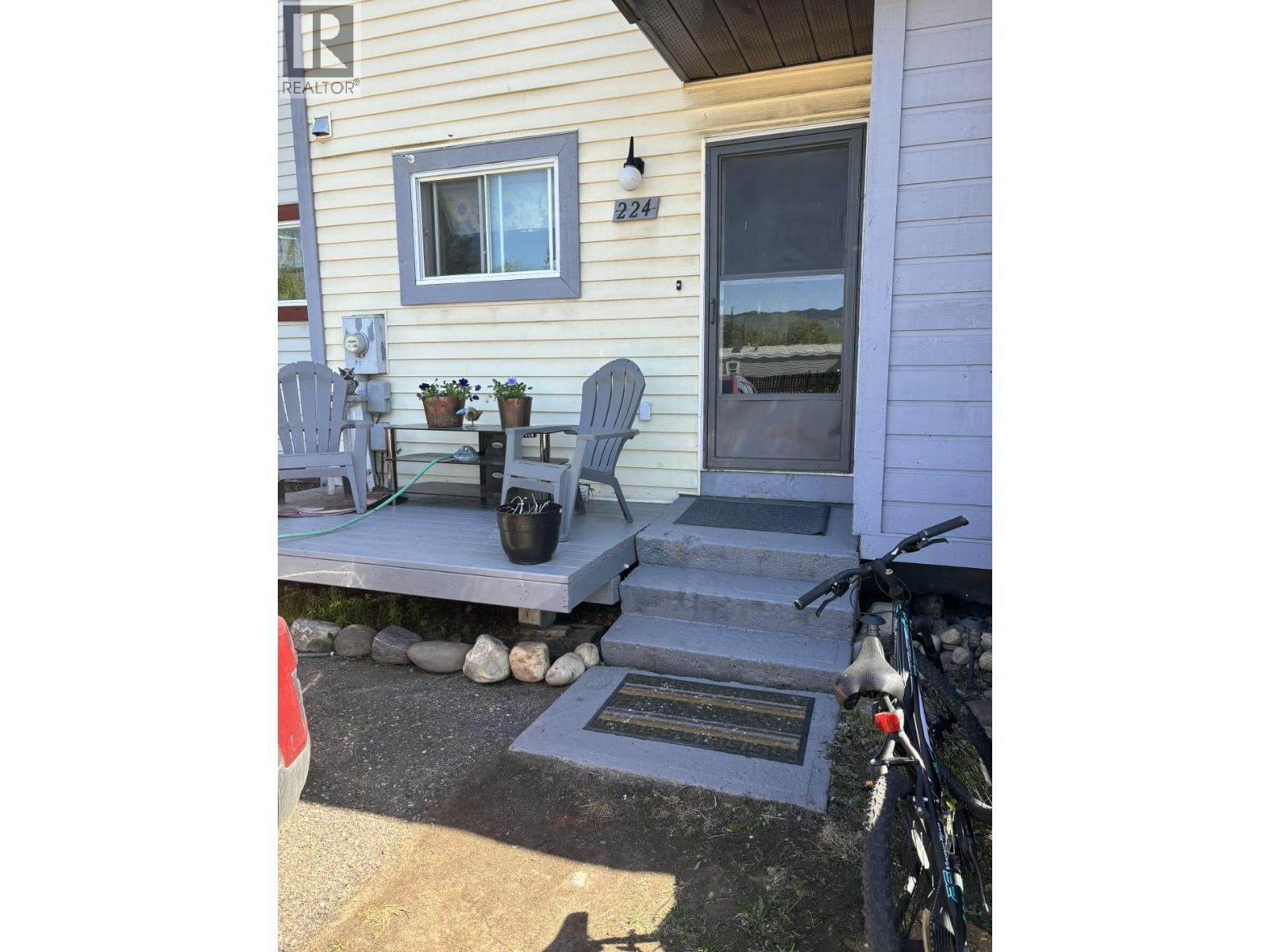 224 Spieker Avenue, Tumbler Ridge, British Columbia  V0C 2W0 - Photo 16 - 10398043