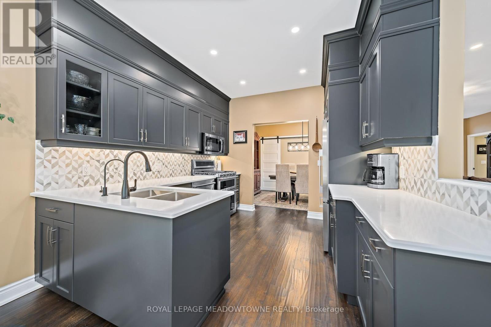 12 Fairway Lane, Guelph, Ontario  N1E 7A9 - Photo 16 - X13611526