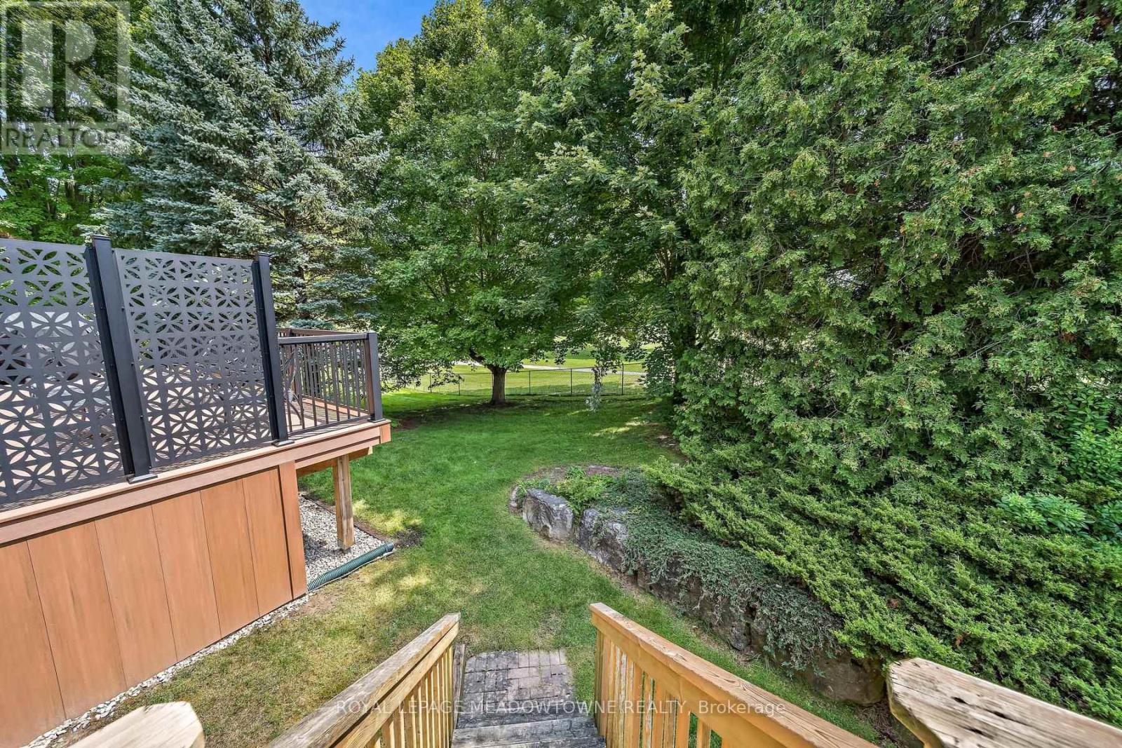 12 Fairway Lane, Guelph, Ontario  N1E 7A9 - Photo 45 - X13611526