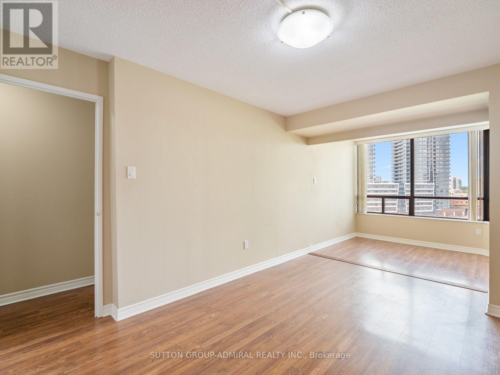 1012 - 7420 Bathurst Street, Vaughan, Ontario  L4J 6X4 - Photo 14 - N13686218