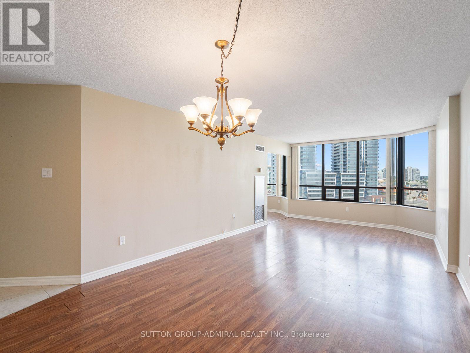 1012 - 7420 Bathurst Street, Vaughan, Ontario  L4J 6X4 - Photo 6 - N13686218
