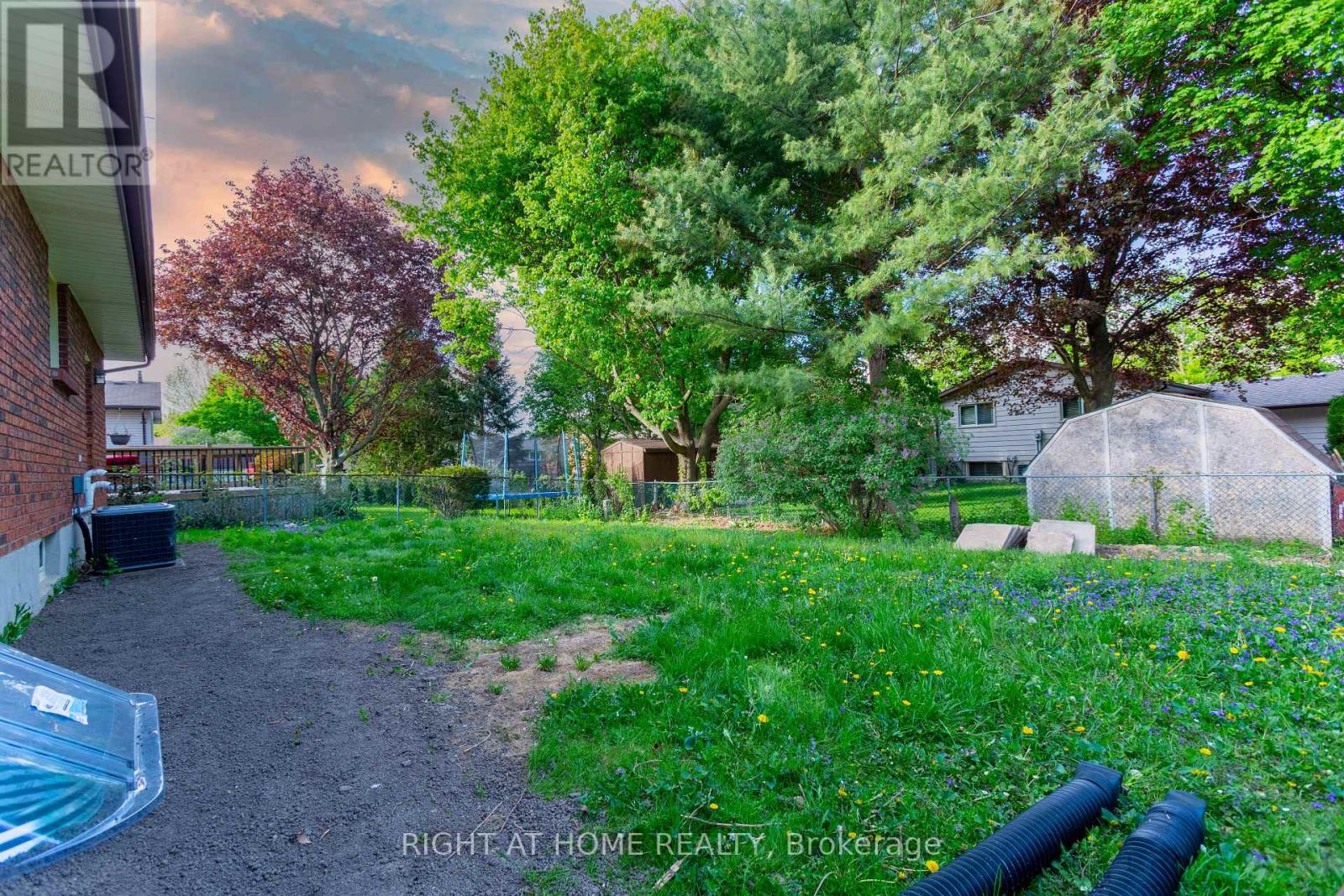 Lower - 19 Windingway Crescent, London North, Ontario  N6G 3E8 - Photo 10 - X13687282
