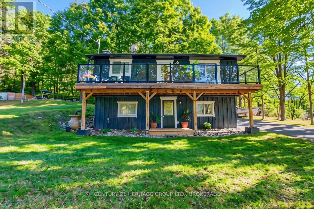 $529,500.0010874 Canoe Lake Road, Frontenac, Ontario