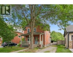 46 PEQUEGNAT Avenue, kitchener, Ontario