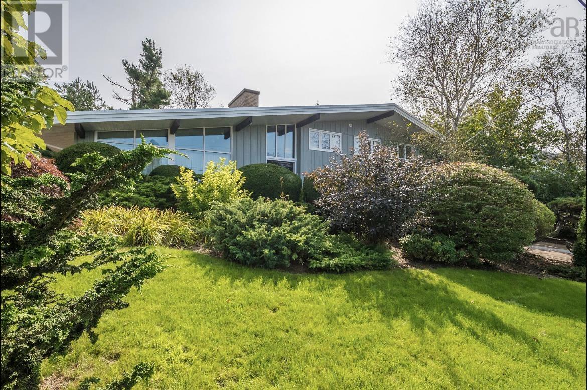 5830 Chain Rock Drive, Halifax, Nova Scotia  B3H 1A1 - Photo 2 - 202613314