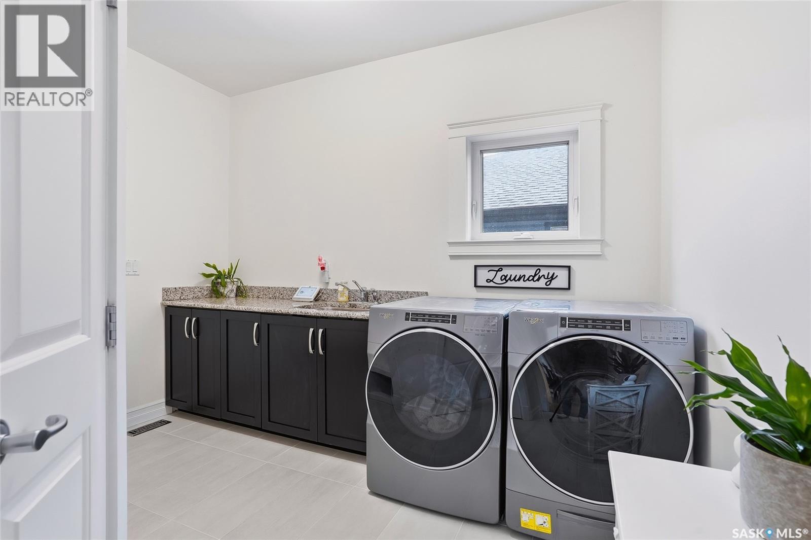 242 Denham Crescent, Saskatoon, Saskatchewan  S7R 1E9 - Photo 24 - SK045807