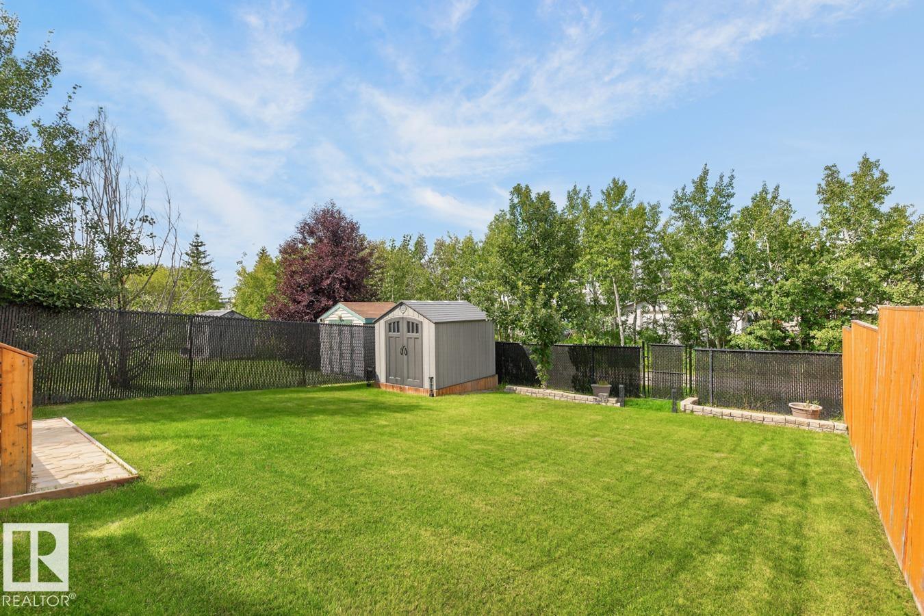 10 Douglas Cr, Leduc, Alberta  T9E 8P3 - Photo 2 - E4504333