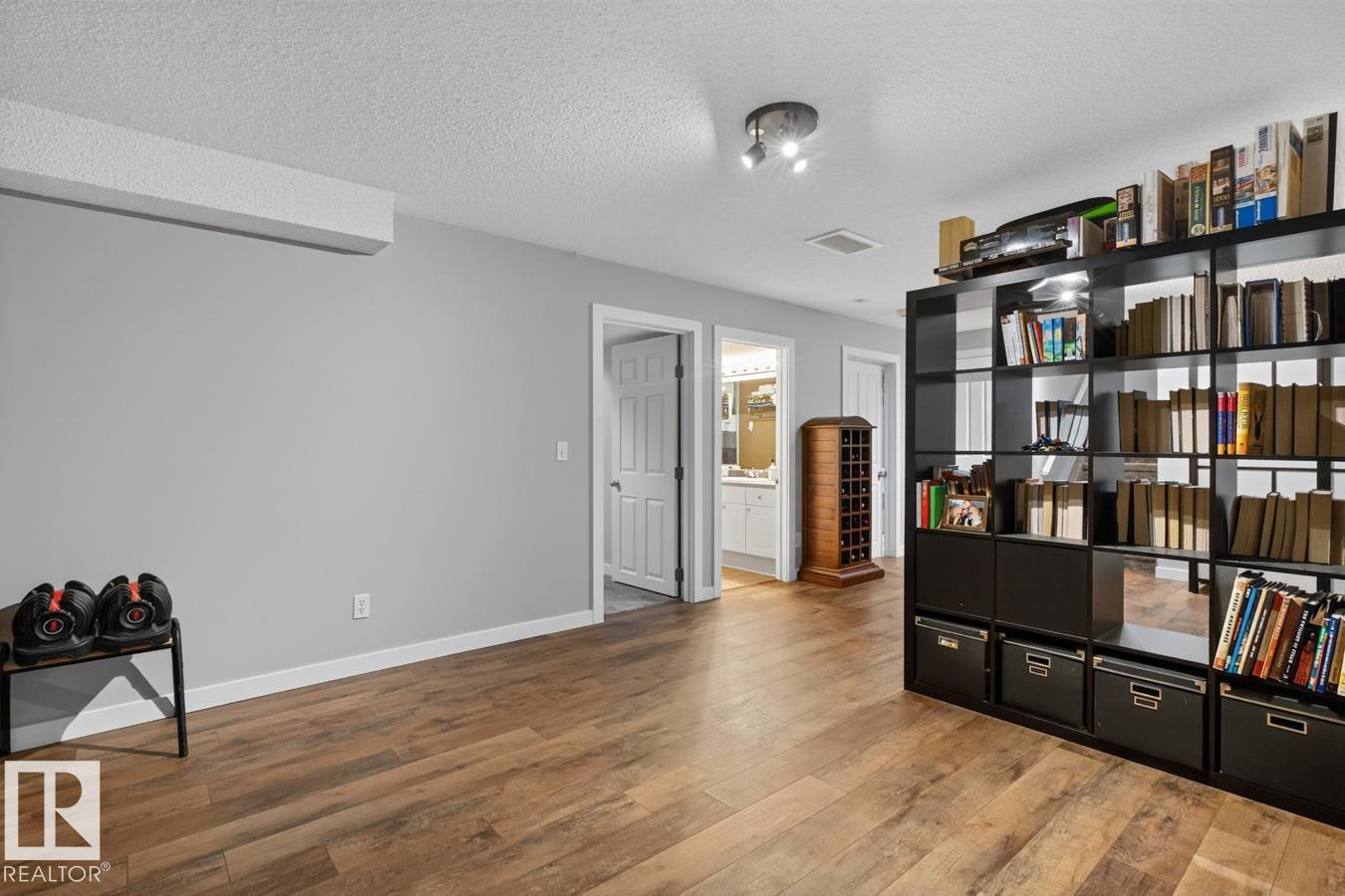 10 Douglas Cr, Leduc, Alberta  T9E 8P3 - Photo 37 - E4504333