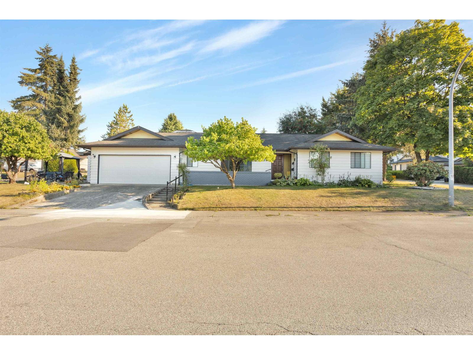 20050 50A AVENUE, Langley, British Columbia