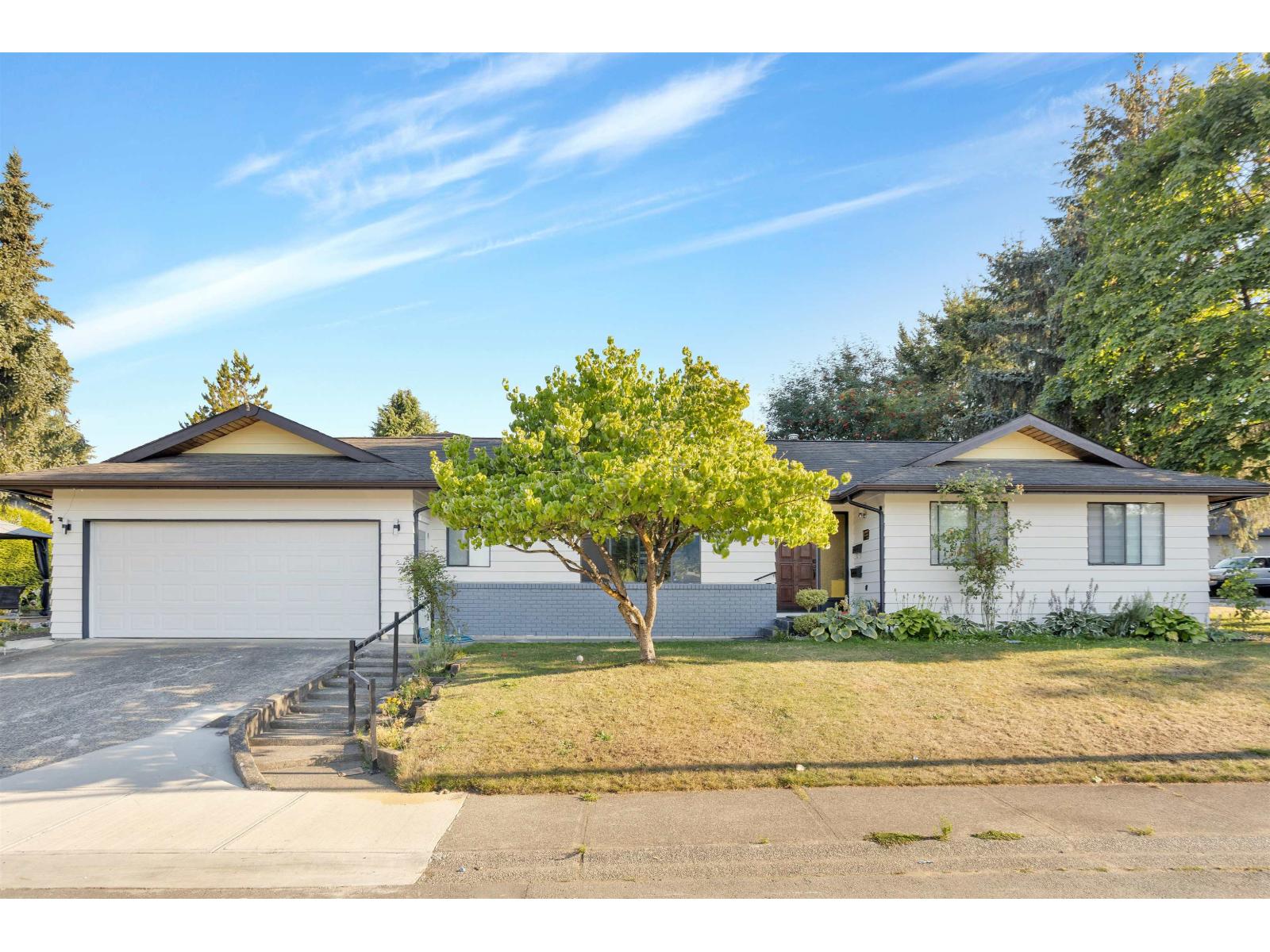 20050 50a Avenue, Langley, British Columbia  V3A 7H9 - Photo 3 - R3156771