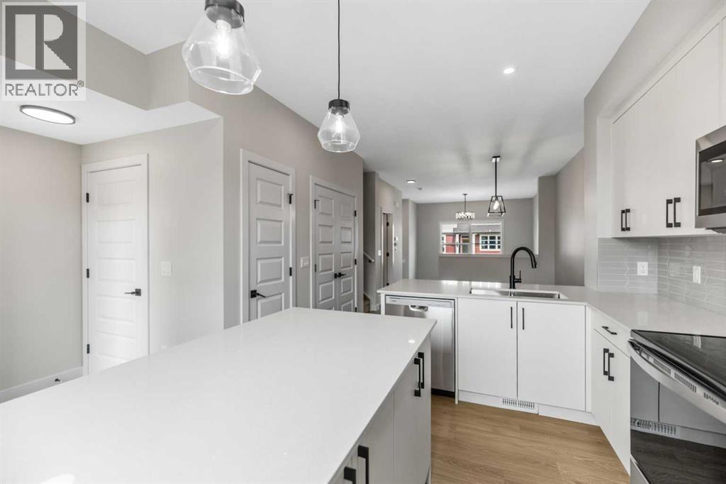 17 Savanna Place Ne, Calgary, Alberta  T3J 5P9 - Photo 14 - A2336152