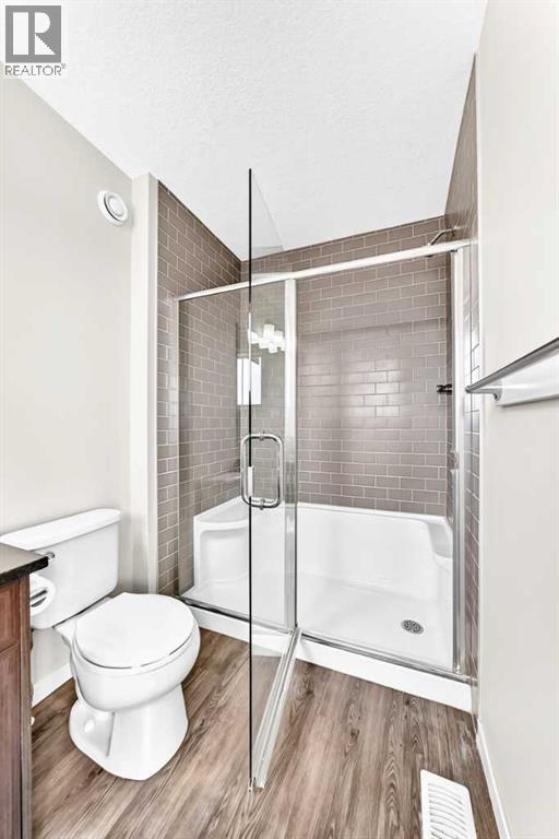 18 Willow Crescent, Okotoks, Alberta  T1S 5S2 - Photo 28 - A2337291