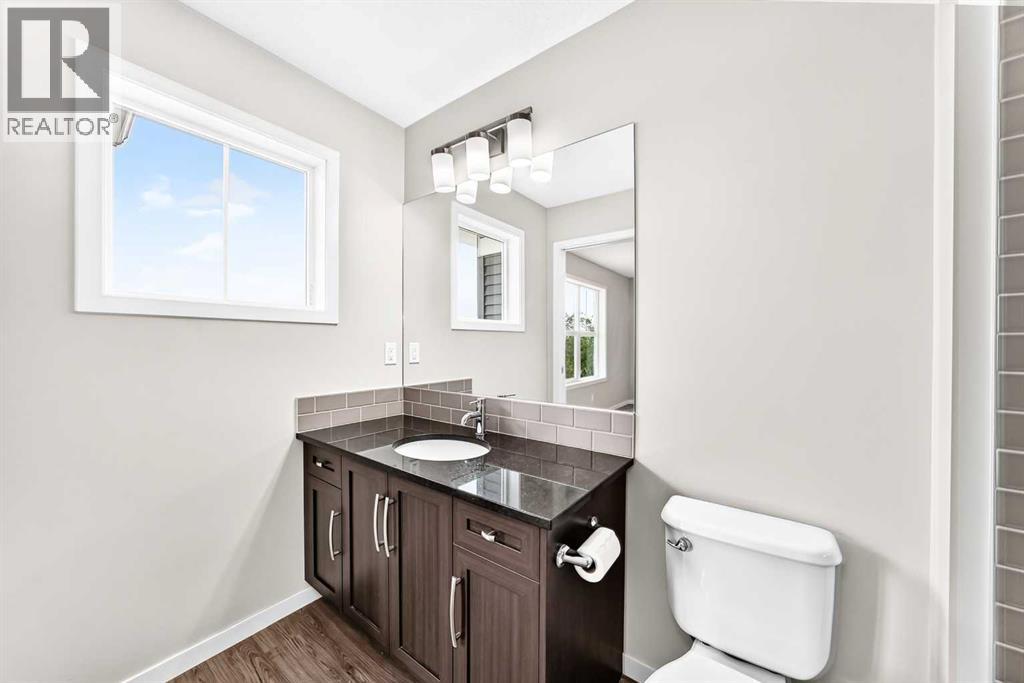 18 Willow Crescent, Okotoks, Alberta  T1S 5S2 - Photo 29 - A2337291