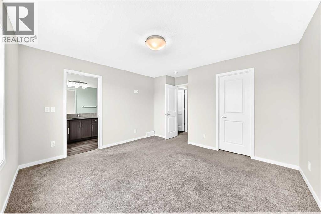 18 Willow Crescent, Okotoks, Alberta  T1S 5S2 - Photo 21 - A2337291