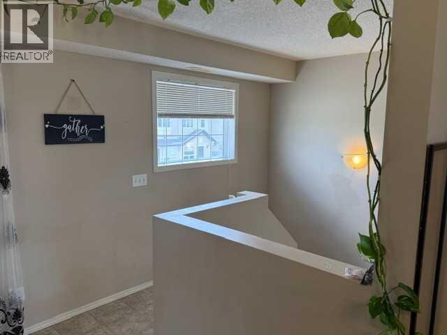 270 Saddlebrook Point Ne, Calgary, Alberta T3J 0G5 - Photo 7 - A2338102