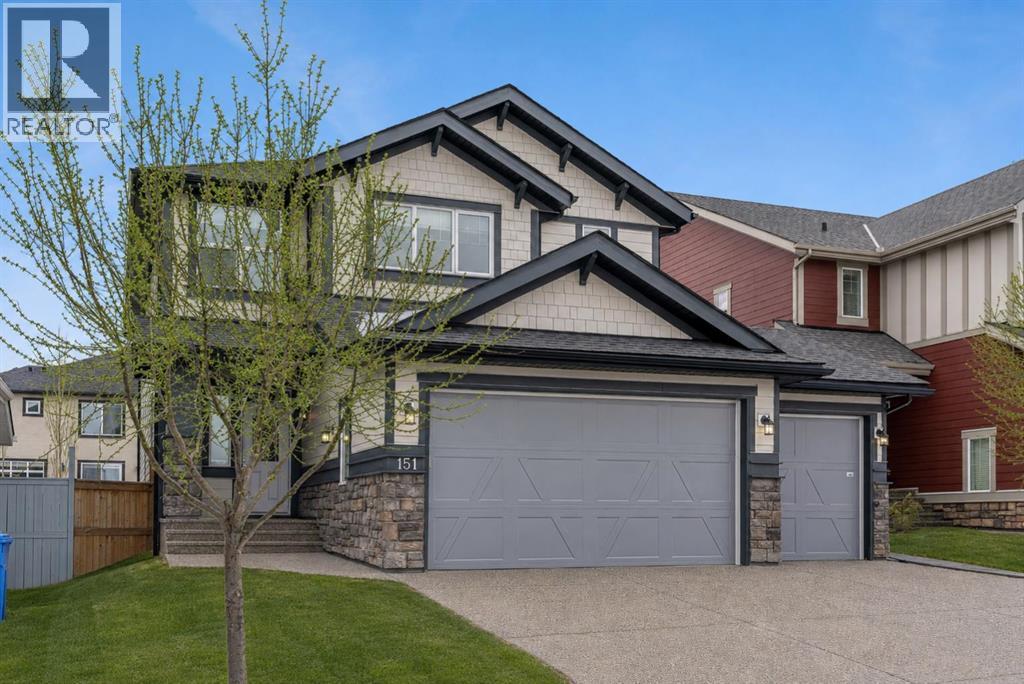 151 Stonemere Green, Chestermere, Alberta  T1X 0S2 - Photo 2 - A2338361