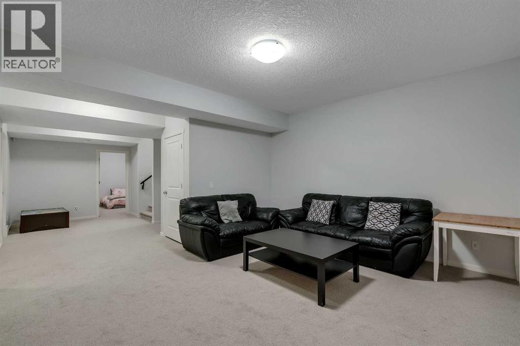 151 Stonemere Green, Chestermere, Alberta  T1X 0S2 - Photo 31 - A2338361