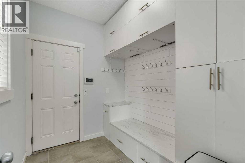 151 Stonemere Green, Chestermere, Alberta  T1X 0S2 - Photo 35 - A2338361
