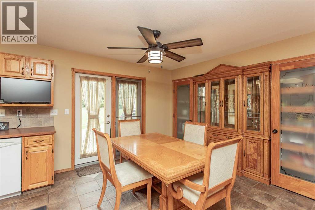 25, 41124 Range Road 282, Rural Lacombe County, Alberta  T4L 2N3 - Photo 12 - A2322651