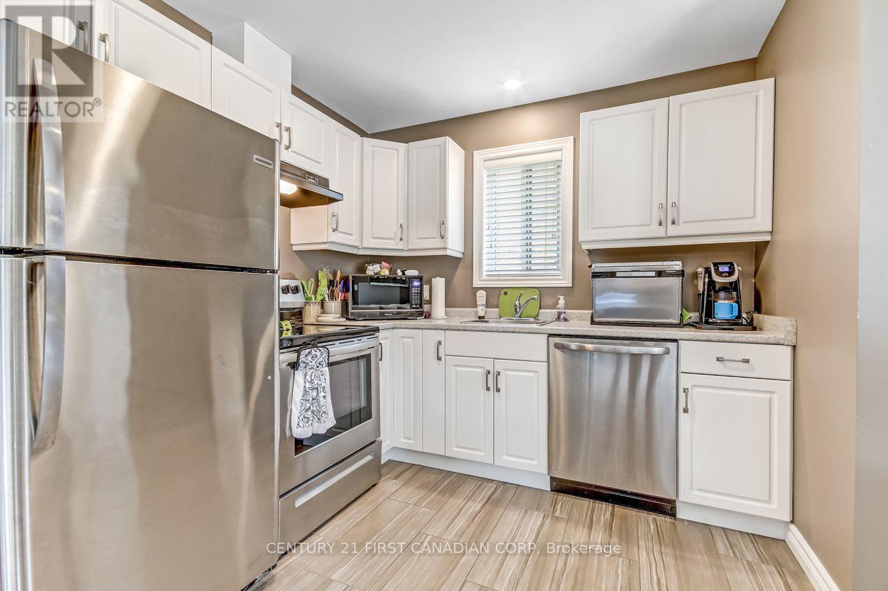 40-42 Locust Street, St. Thomas, Ontario  N5R 2C1 - Photo 10 - X13688240