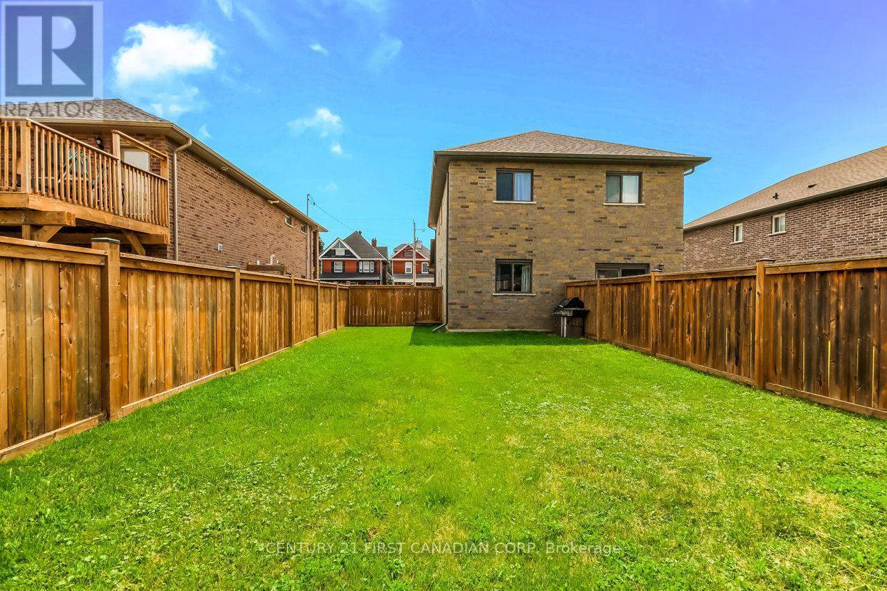 40-42 Locust Street, St. Thomas, Ontario  N5R 2C1 - Photo 7 - X13688240