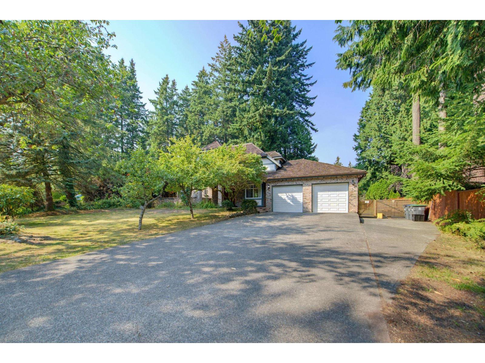 13521 19 Avenue, Surrey, British Columbia  V4A 6B3 - Photo 2 - R3155580