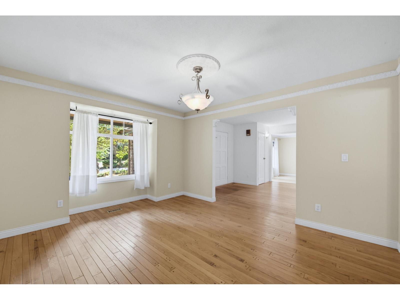 13521 19 Avenue, Surrey, British Columbia  V4A 6B3 - Photo 7 - R3155580