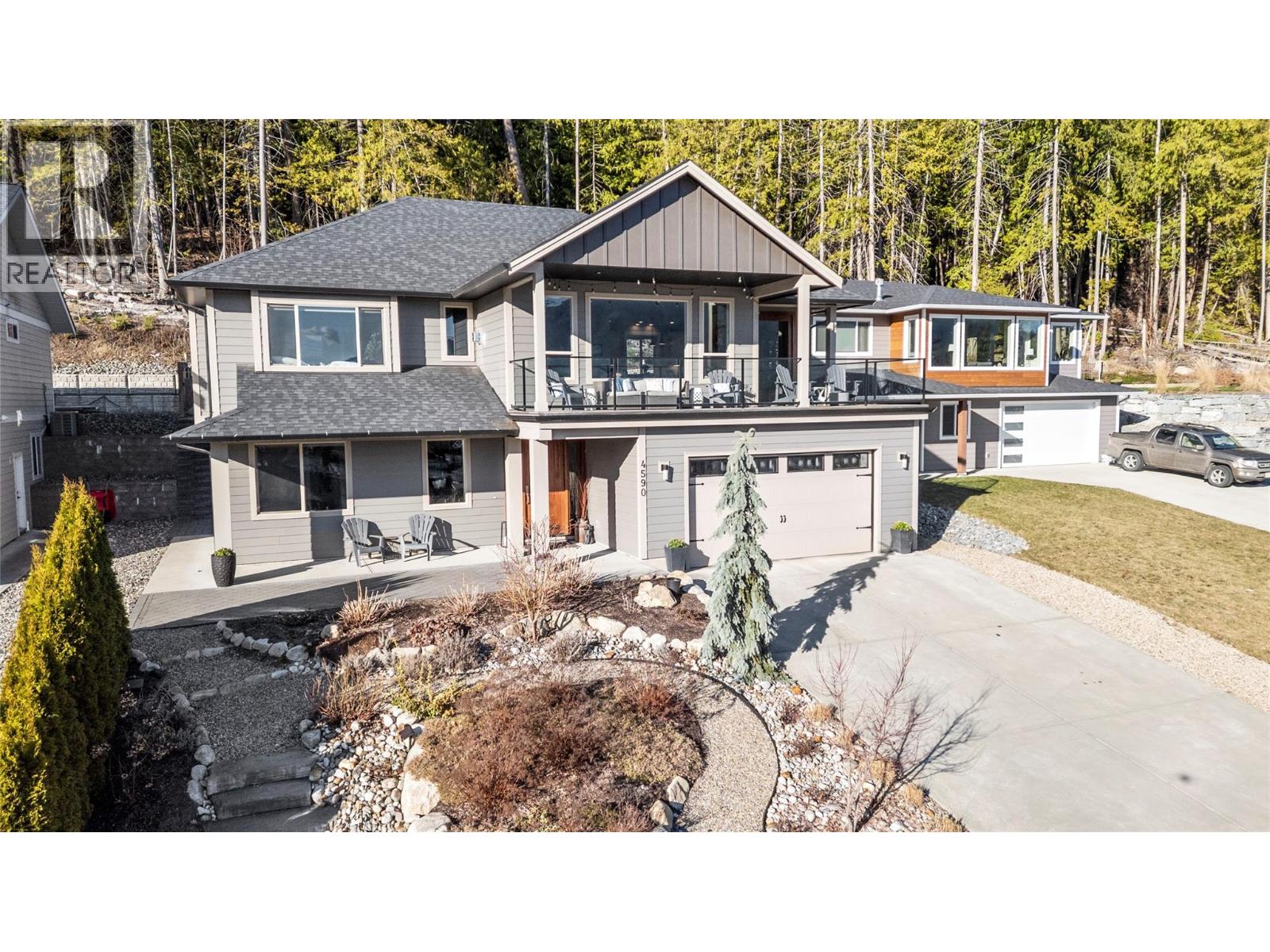 4590 71 Avenue NE, Salmon Arm, British Columbia