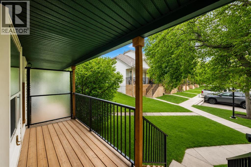 101 Hidden Valley Villas Nw, Calgary, Alberta  T3A 5W7 - Photo 4 - A2327834