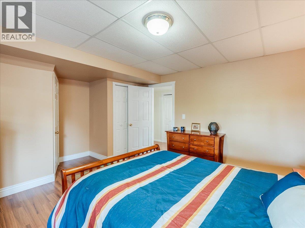 3617 14th Avenue, Castlegar, British Columbia  V1N 4J2 - Photo 46 - 10398027